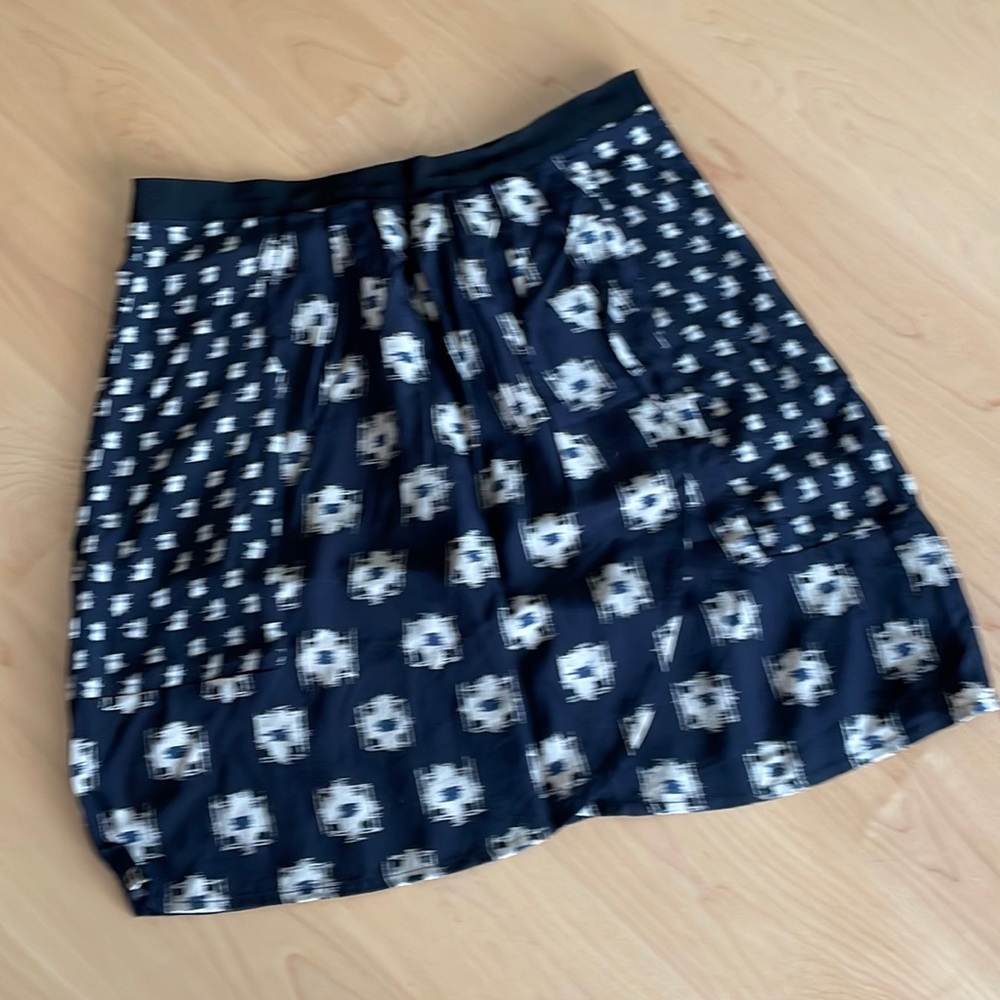 Joie 100% silk skirt